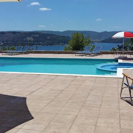 Σπίτι διακοπών Lovely In Theologos Θεολόγος